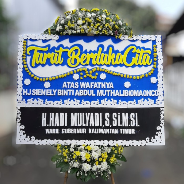 Karangan Bunga Duka Cita aula hotel aquarius boutique palangkaraya